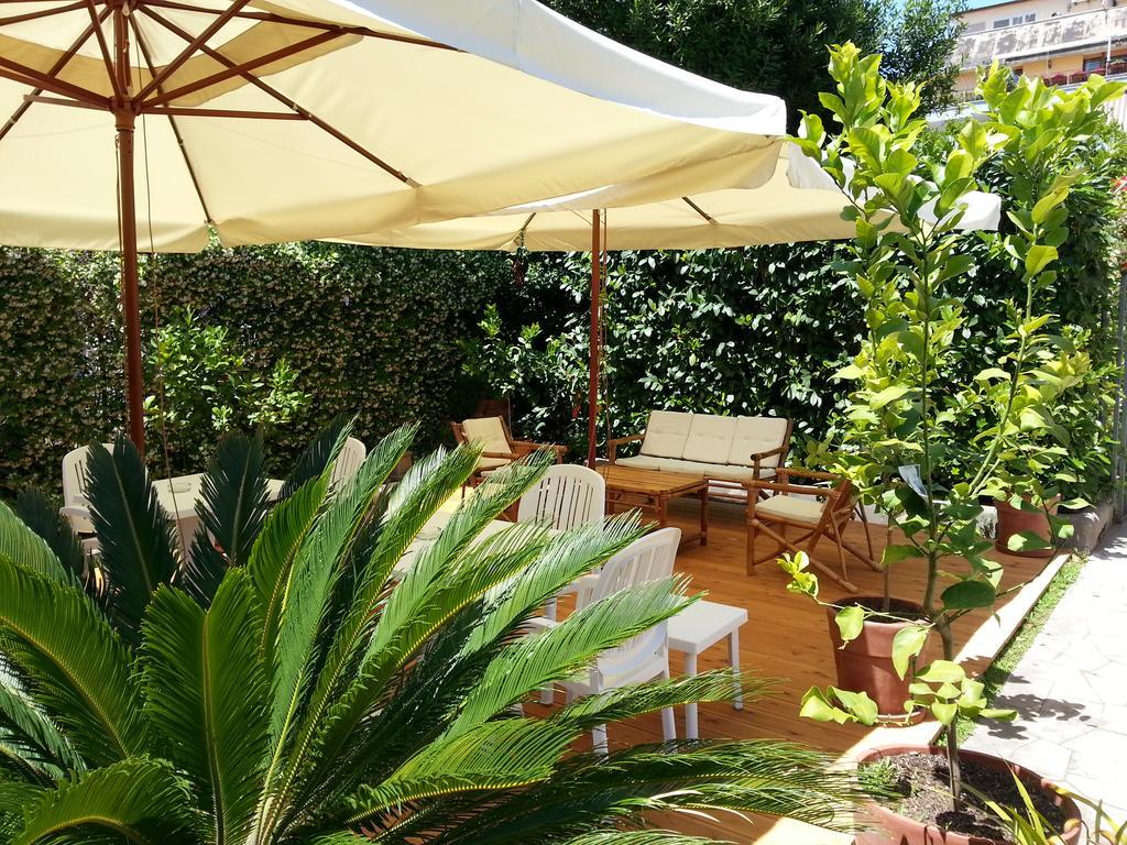 B&B Villa Fantasia 加埃塔 外观 照片
